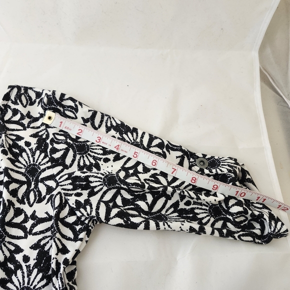 Lola Black and White X Small Dress - Picture 9 of 11